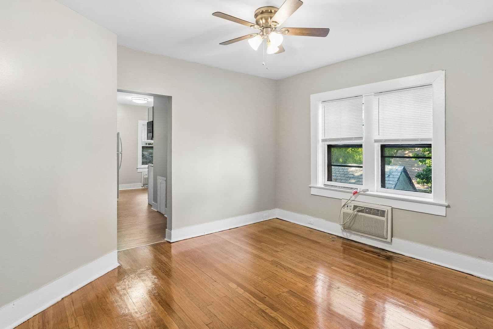 Philadelphia Apartment: 2254 Bryn Mawr Avenue