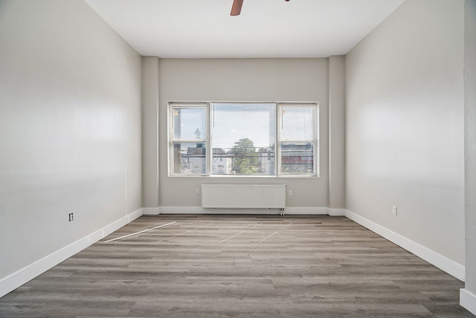 Upper Darby Apartment: 7327-31 West Chester Pike