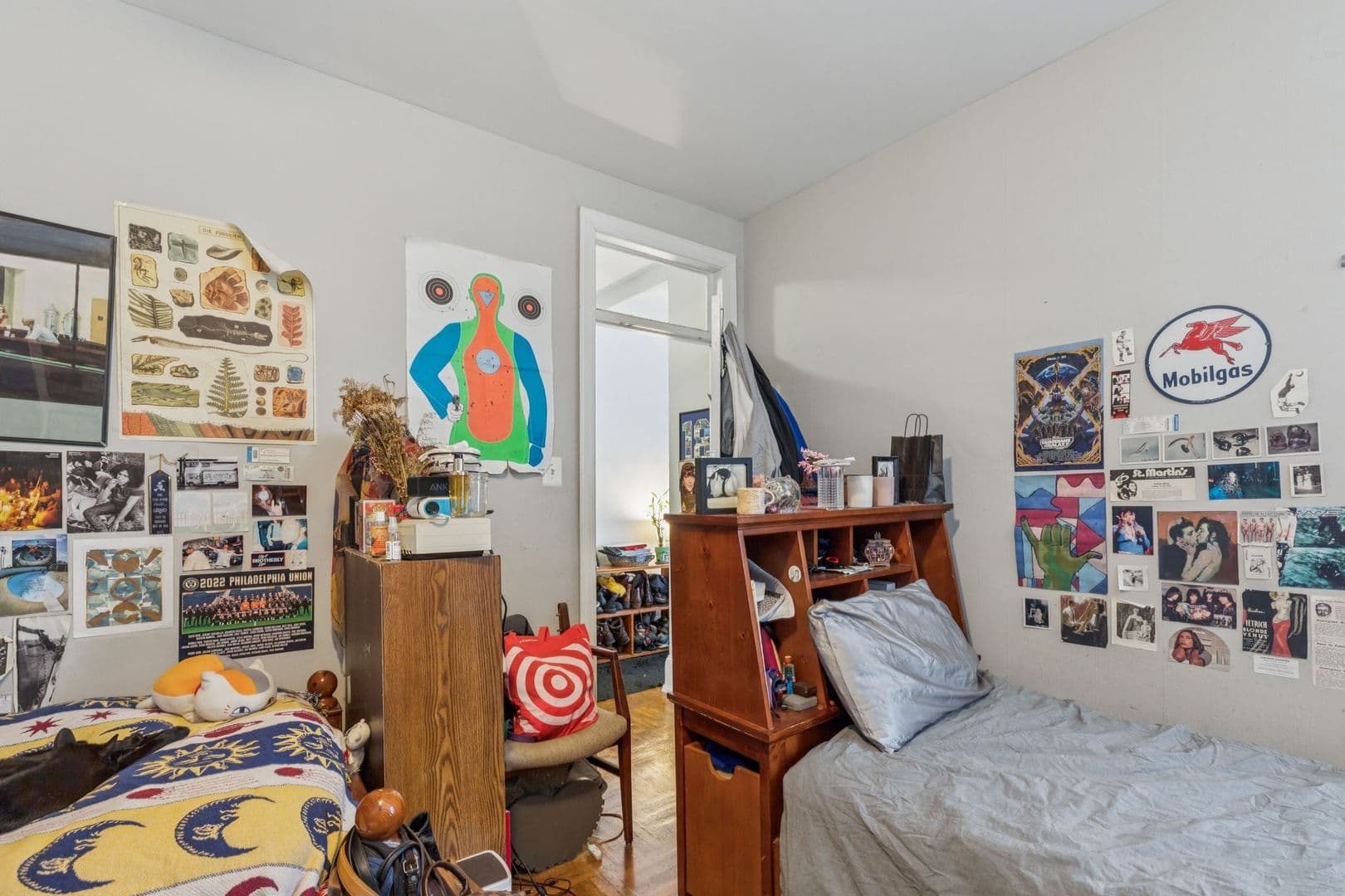 Philadelphia Apartment: 4141 Ridge Avenue