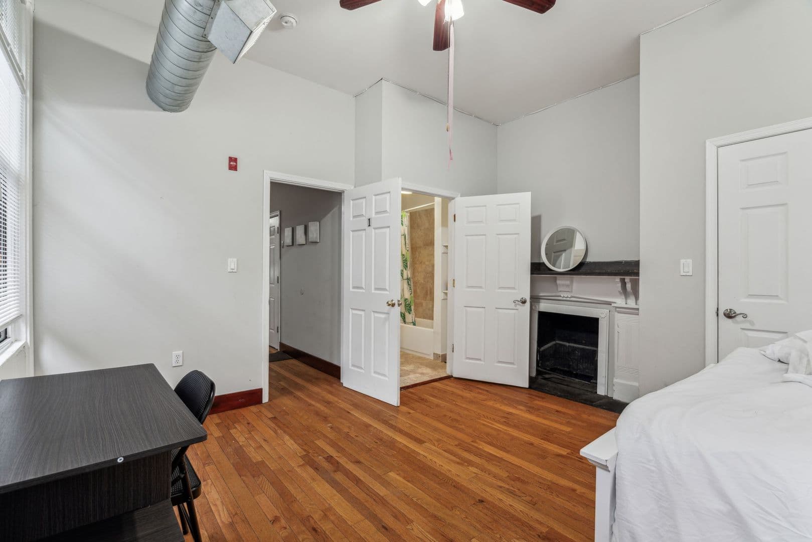 Philadelphia Apartment: 3412-14 Spring Garden Street
