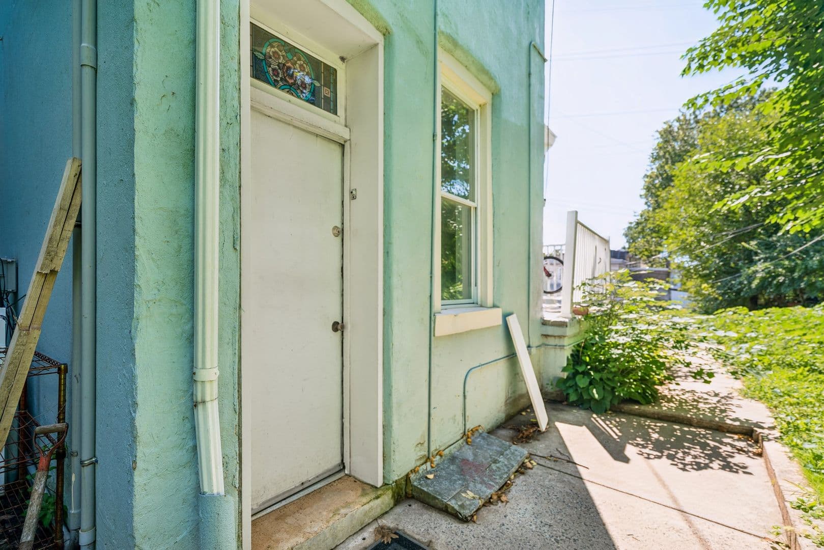 Philadelphia Apartment: 3509-15 Indian Queen Lane