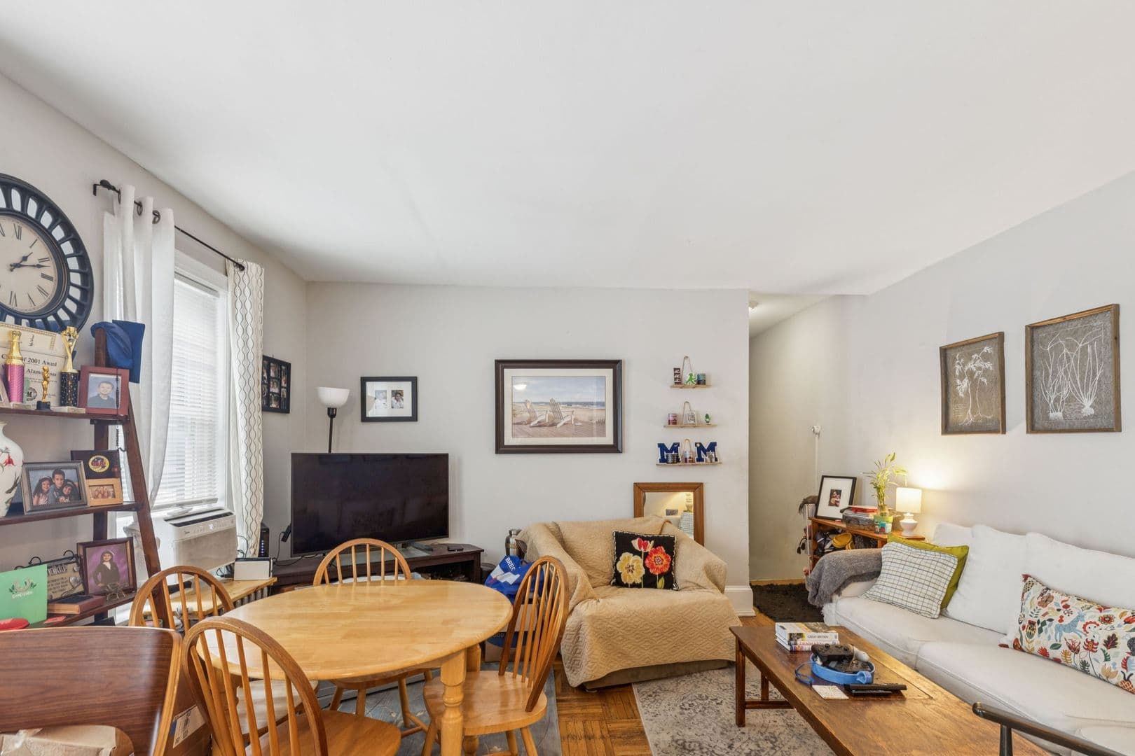 Philadelphia Apartment: 4141 Ridge Avenue