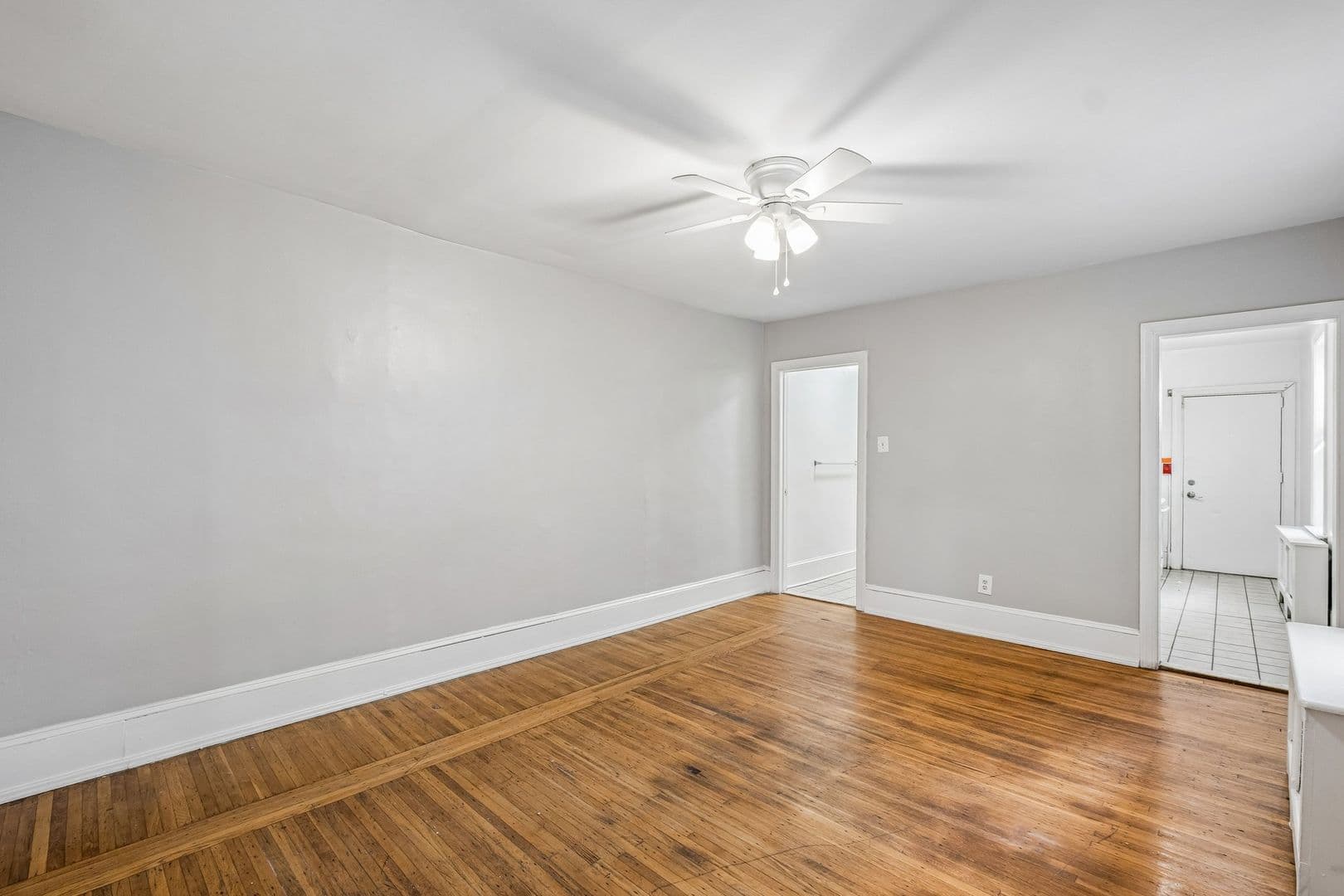 Philadelphia Apartment: 4141 Ridge Avenue
