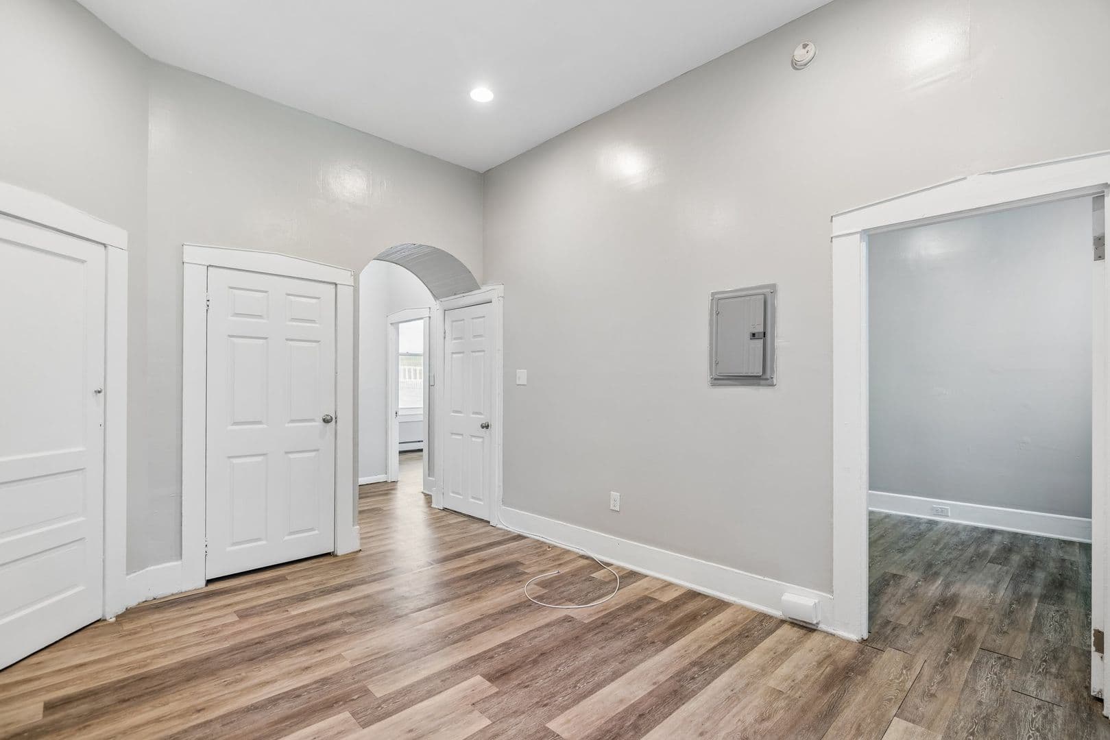 Philadelphia Apartment: 3509-15 Indian Queen Lane