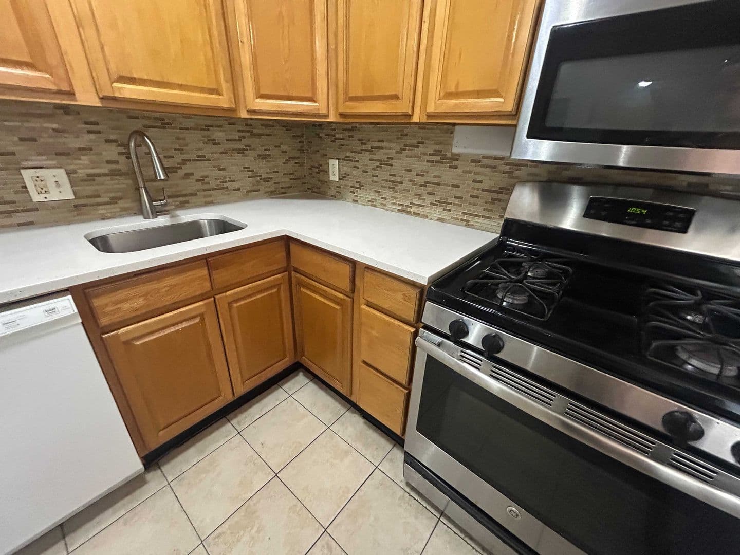 Philadelphia Apartment: 5100 Walnut Street