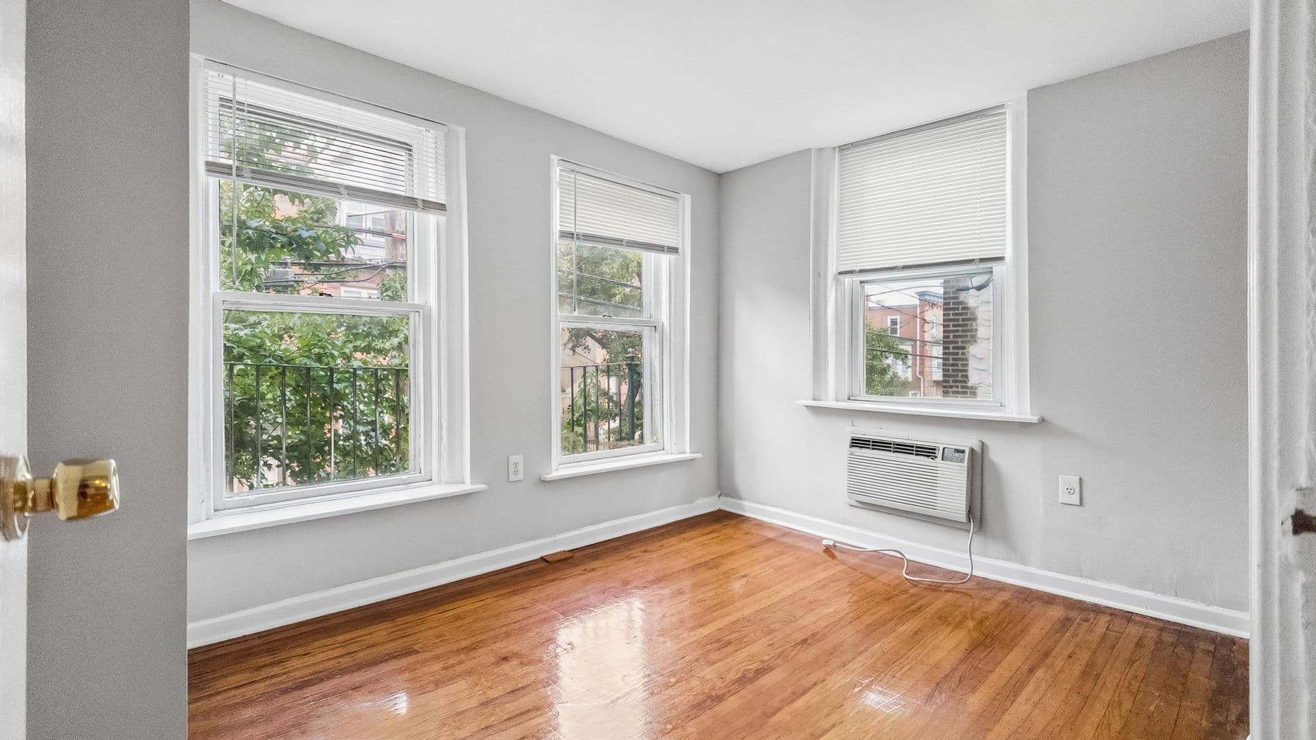 Philadelphia Apartment: 3412-14 Spring Garden Street