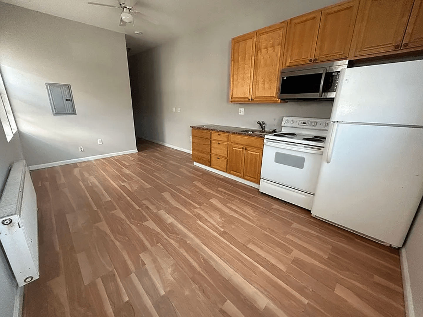 Upper Darby Apartment: 7327-31 West Chester Pike