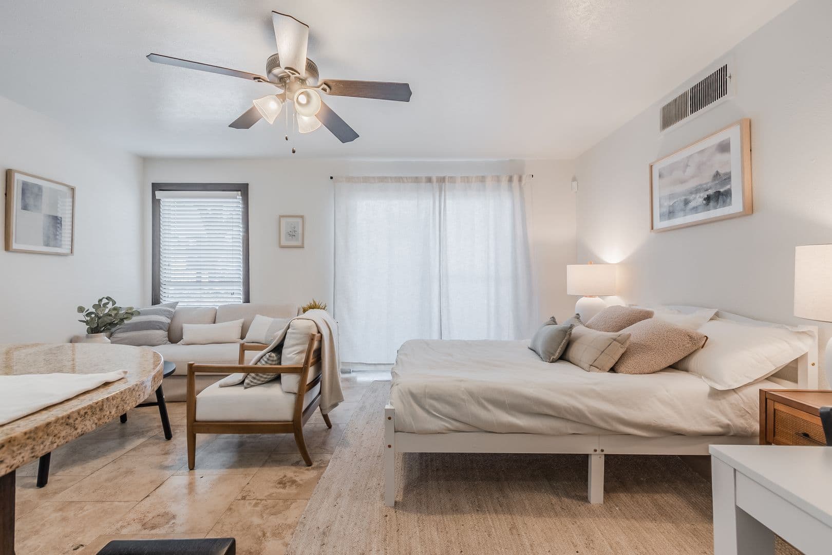 Dallas Apartment: 6466 Ridgecrest Rd