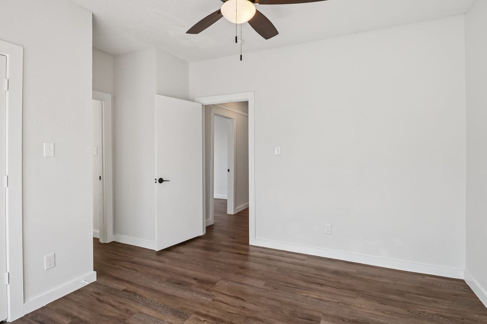 Dallas Apartment: 6003 Ridgecrest Rd