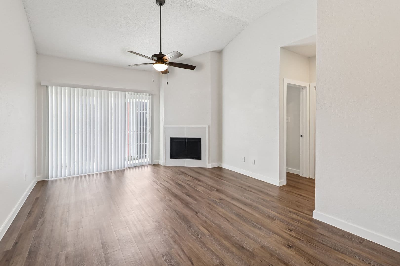 Dallas Apartment: 6003 Ridgecrest Rd