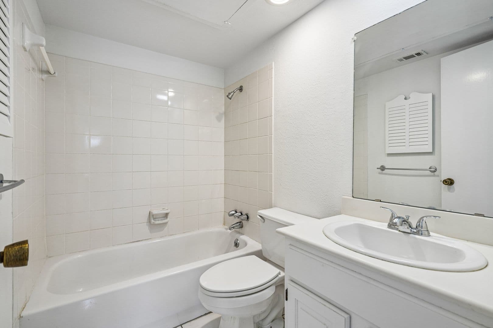 Dallas Apartment: 4320-4330 Travis St