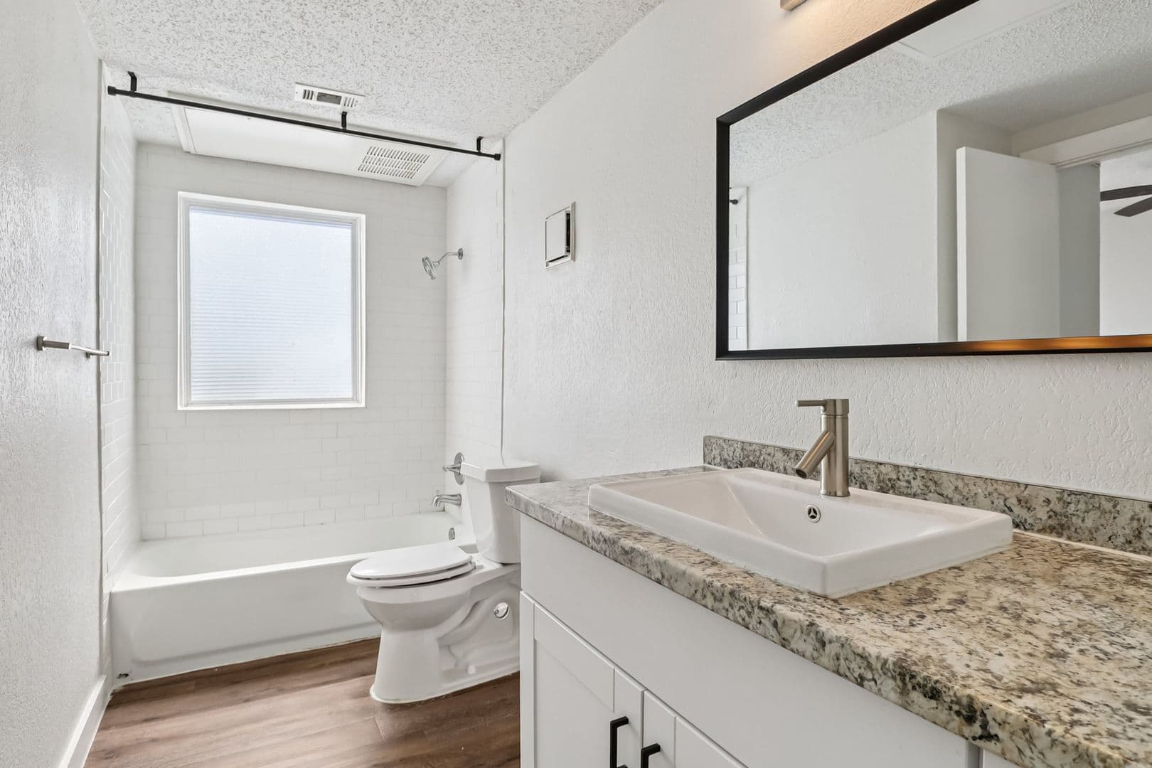 Dallas Apartment: 6003 Ridgecrest Rd
