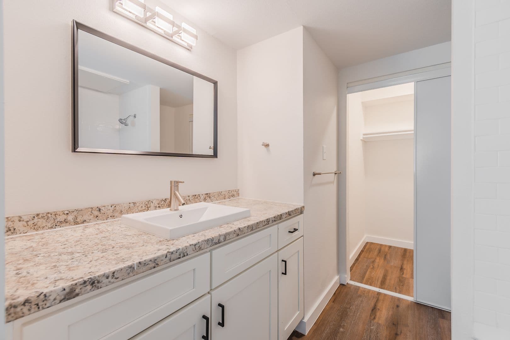 Dallas Apartment: 6003 Ridgecrest Rd