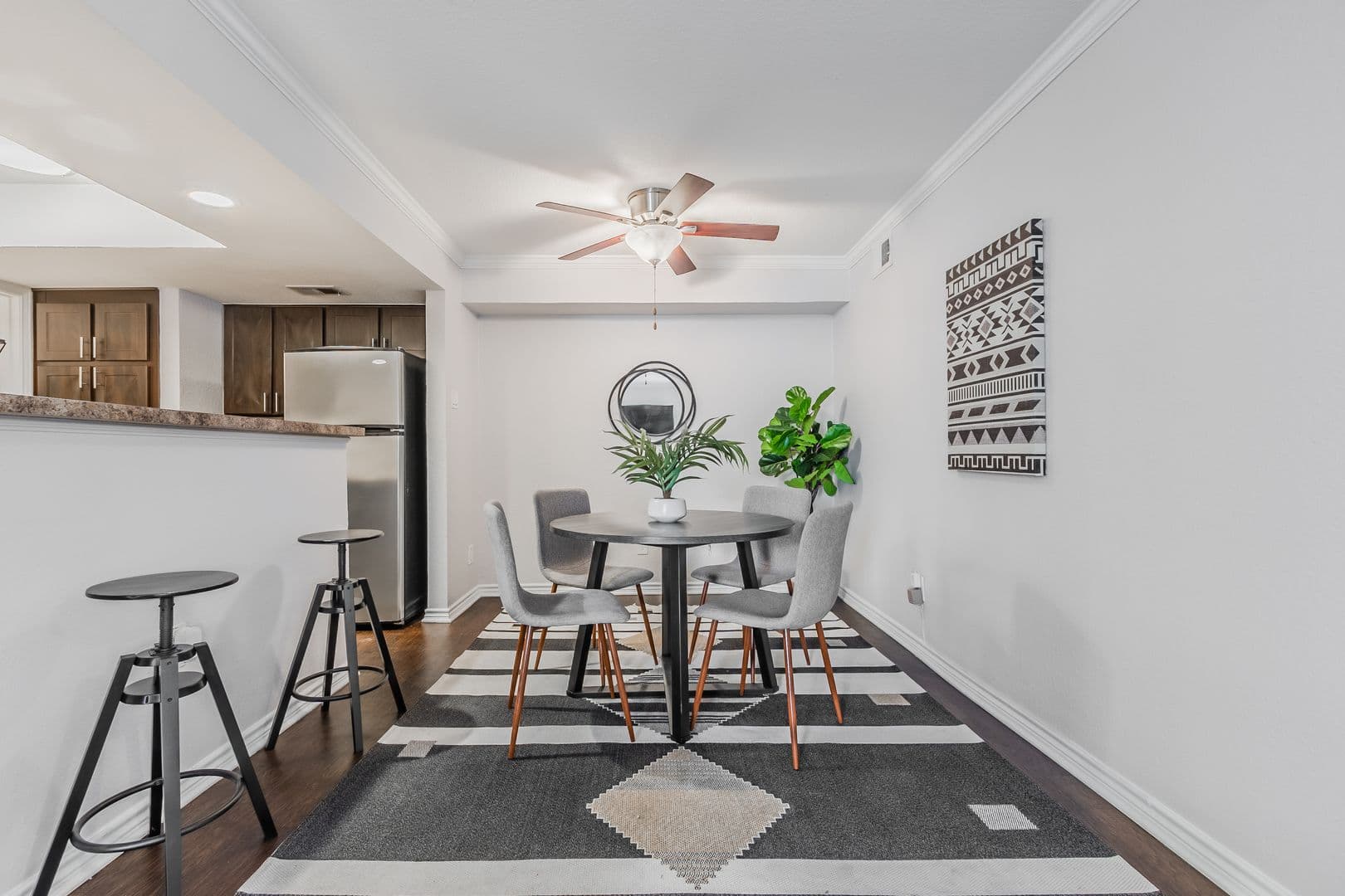 Dallas Apartment: 9600 Golf Lakes Trail