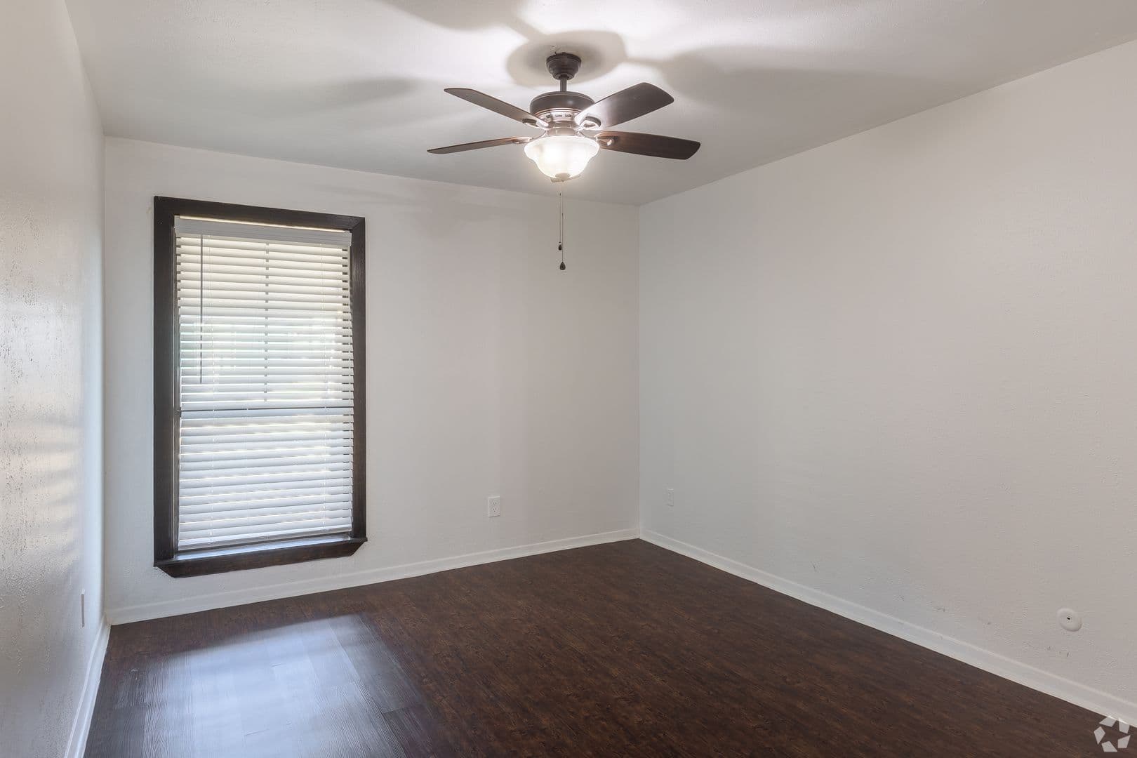 Dallas Apartment: 6466 Ridgecrest Rd