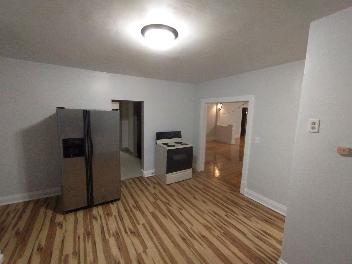 Duluth Apartment: 13302 west 3rd street