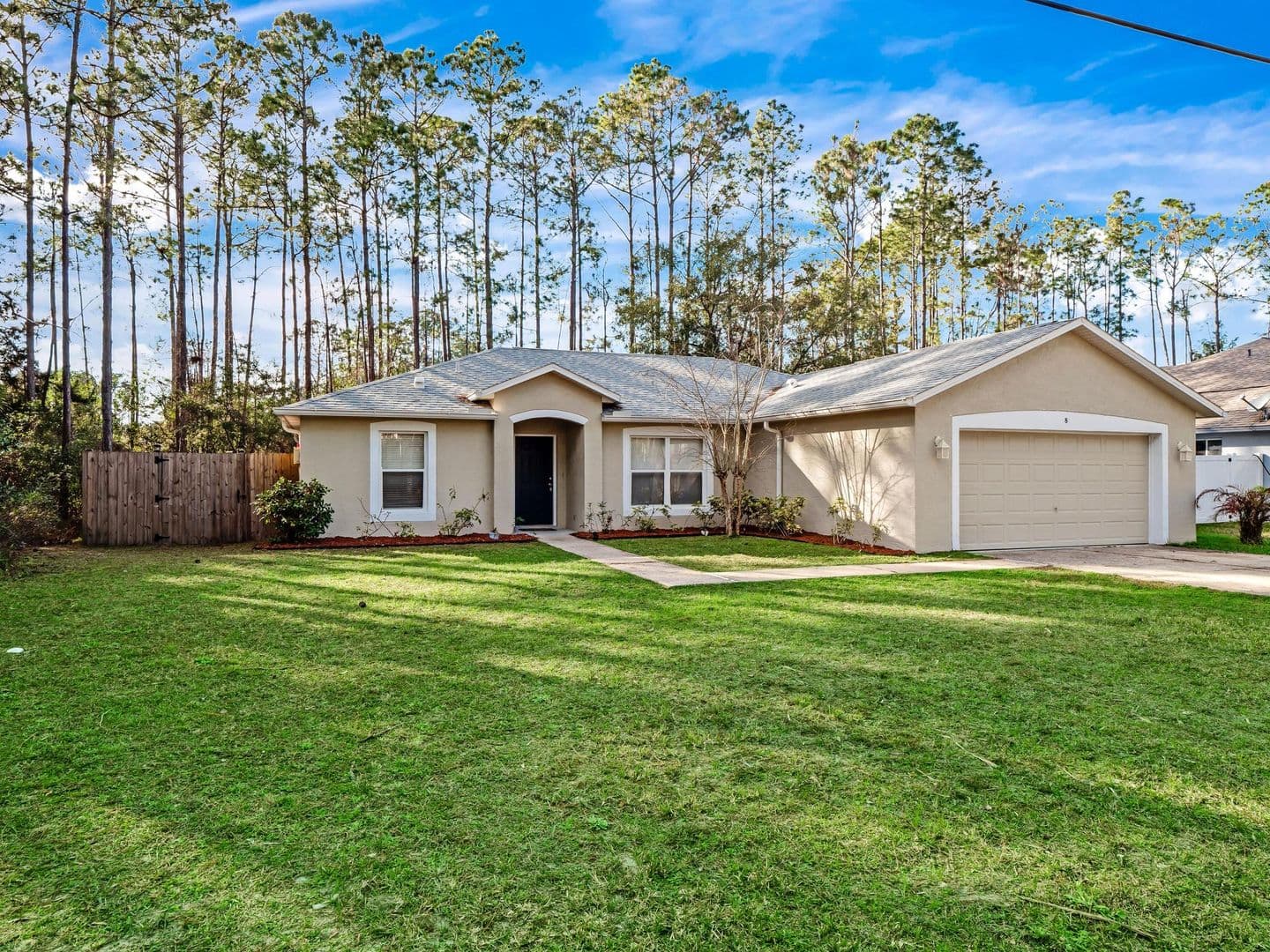 Palm Coast House: 8 Ryder Drive