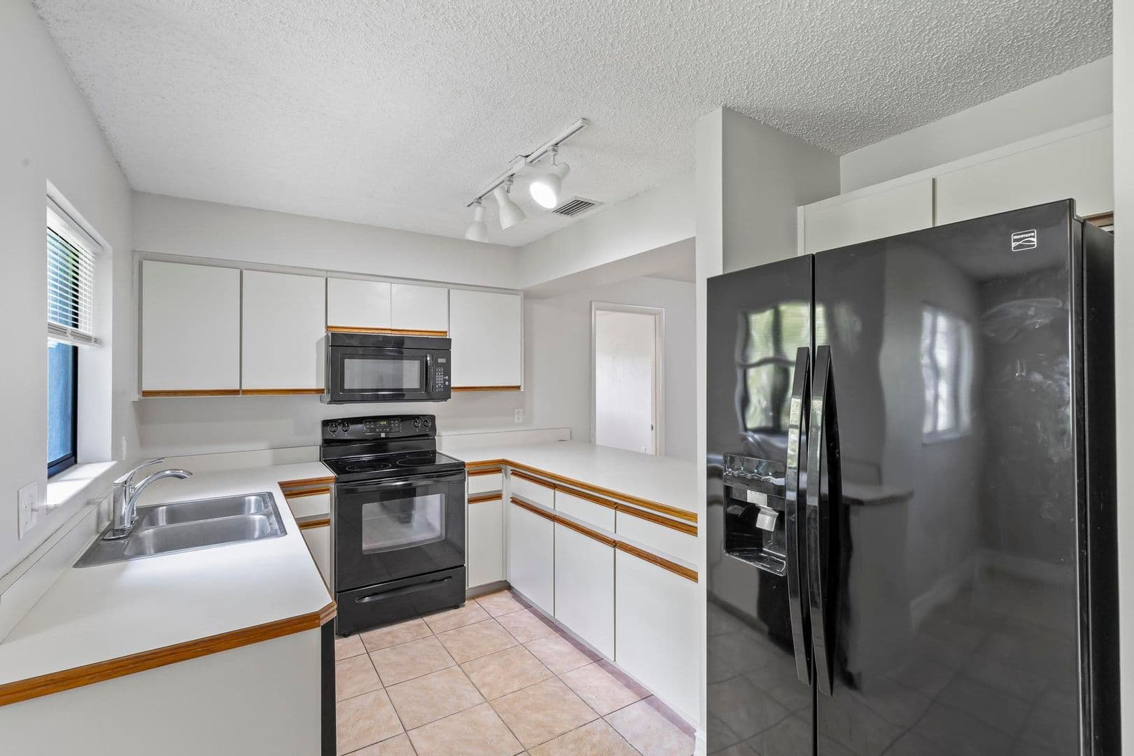 Palm Coast House: 50 Westlee Lane