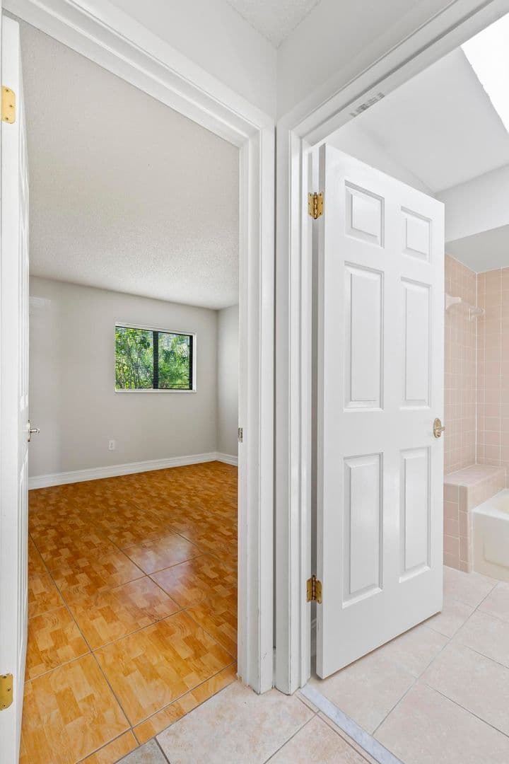 Palm Coast House: 50 Westlee Lane