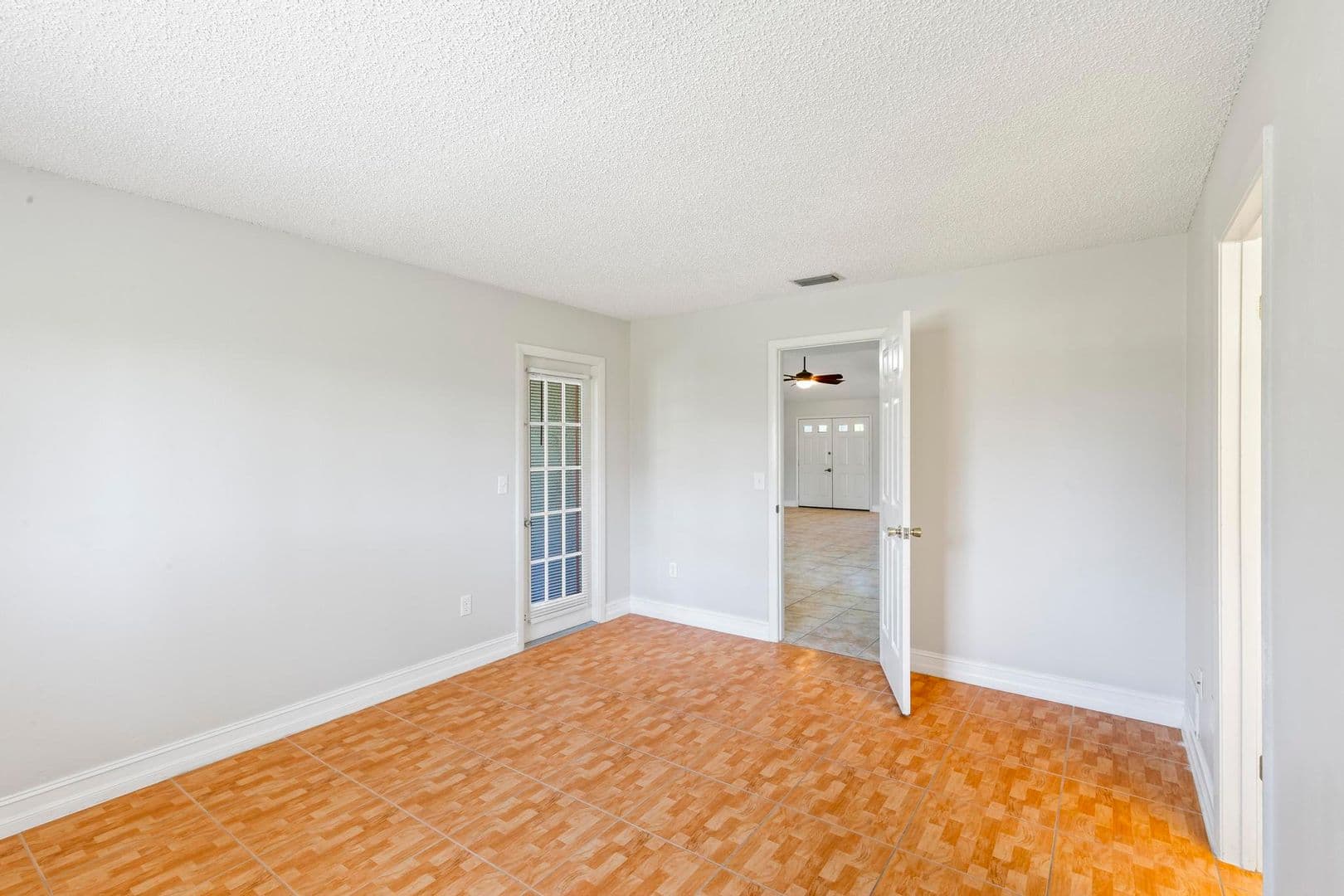 Palm Coast House: 50 Westlee Lane