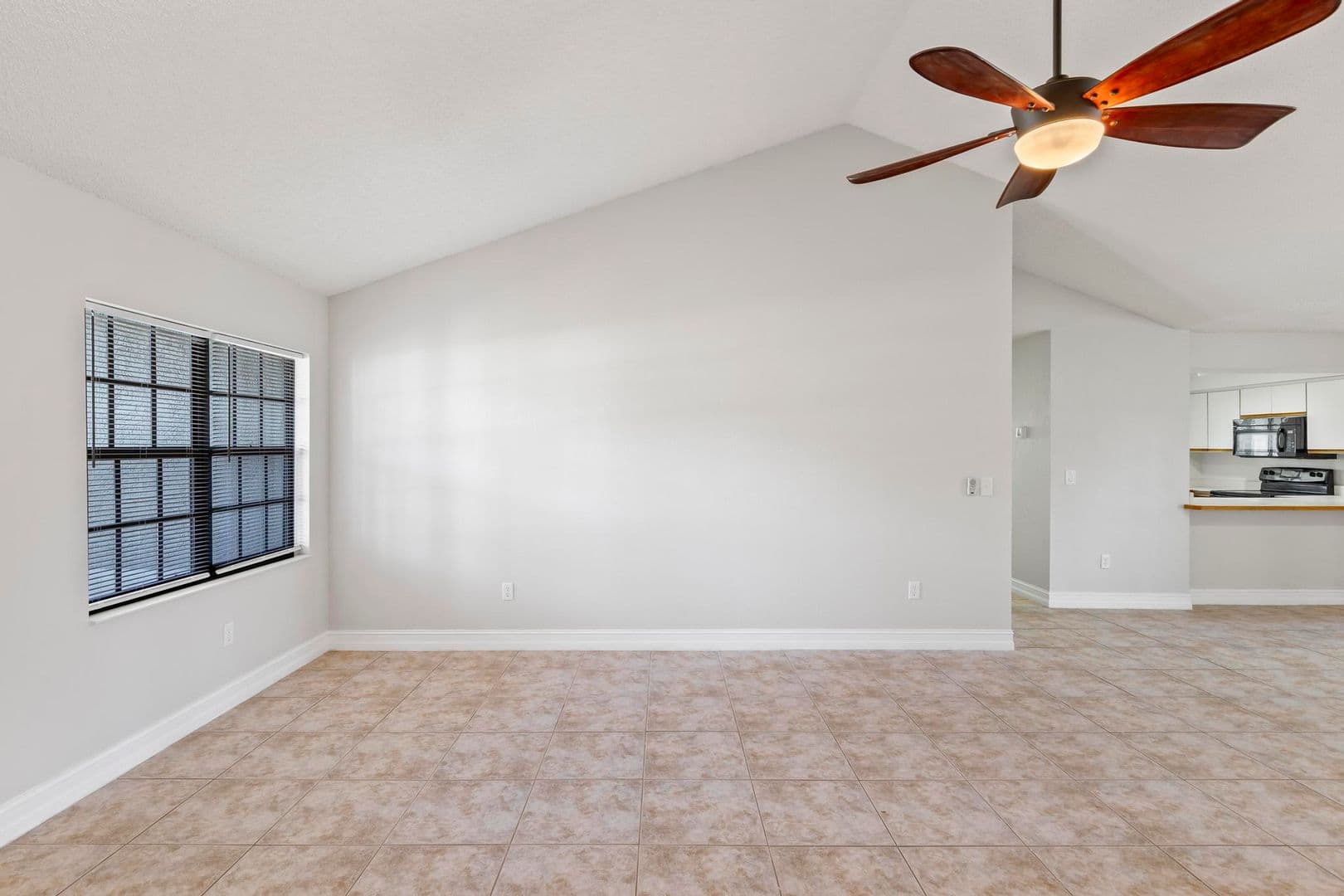 Palm Coast House: 50 Westlee Lane