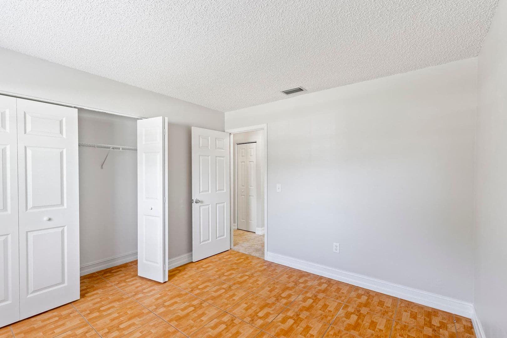 Palm Coast House: 50 Westlee Lane