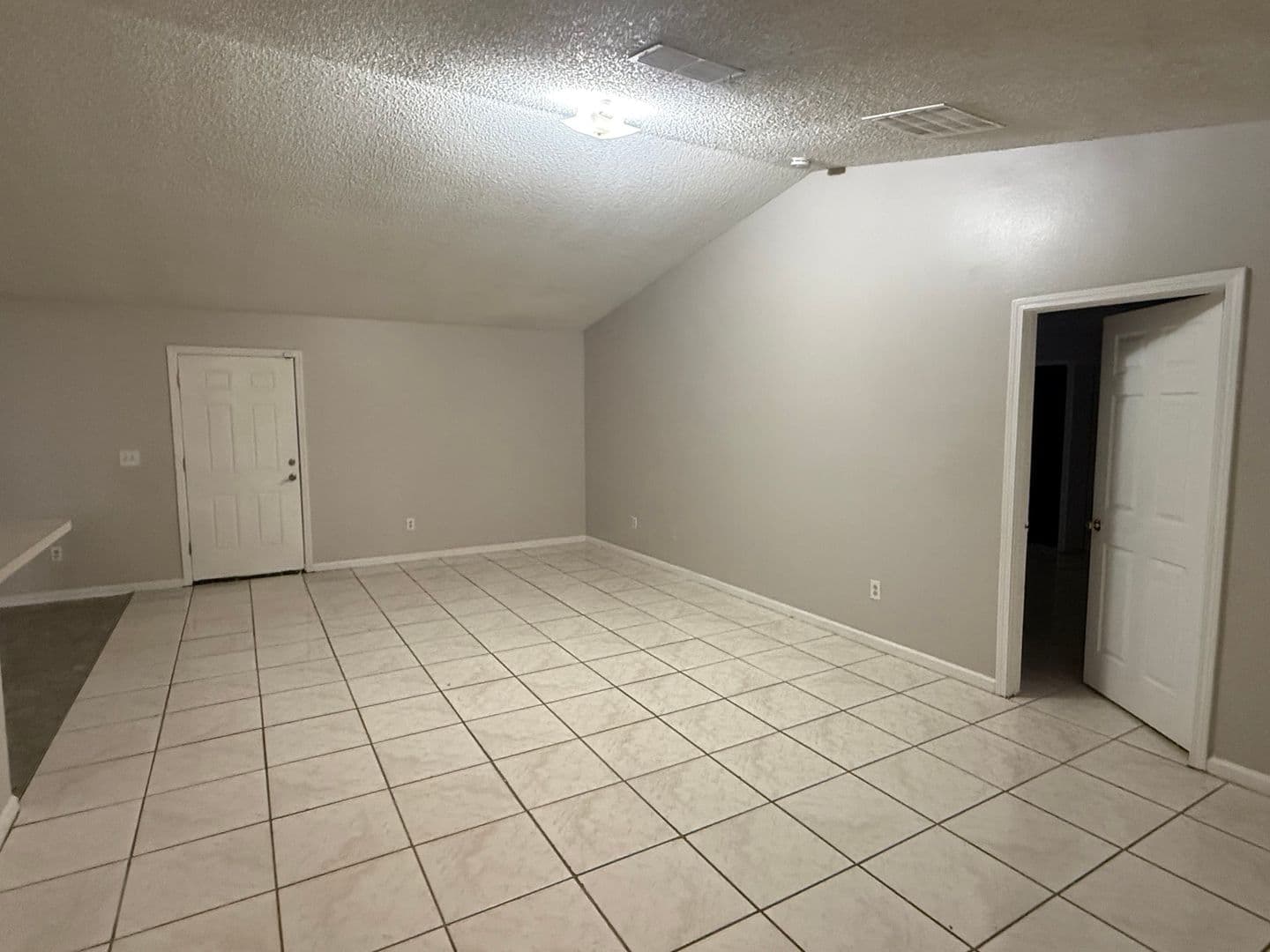 Palm Coast House: 85 Pine Haven Drive