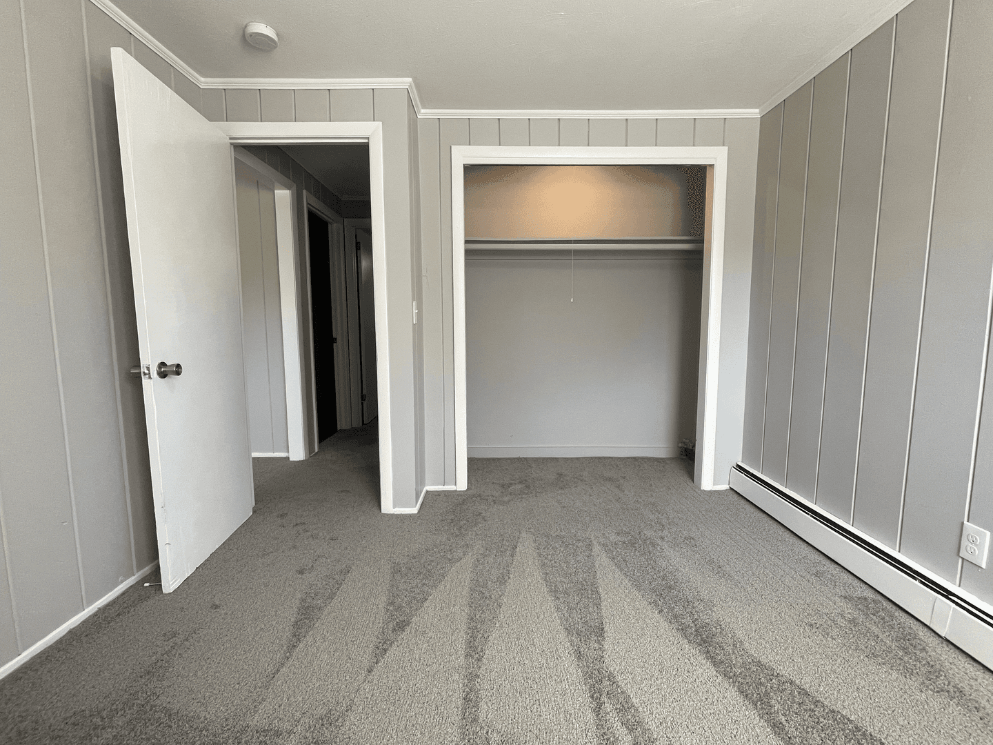 Storrs Apartment: 101 S Eagleville Rd