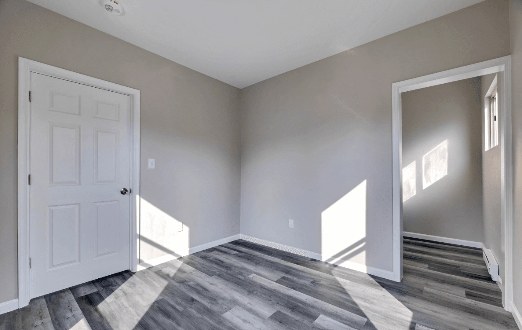 Scranton Apartment: 1513-1515 Vine Street