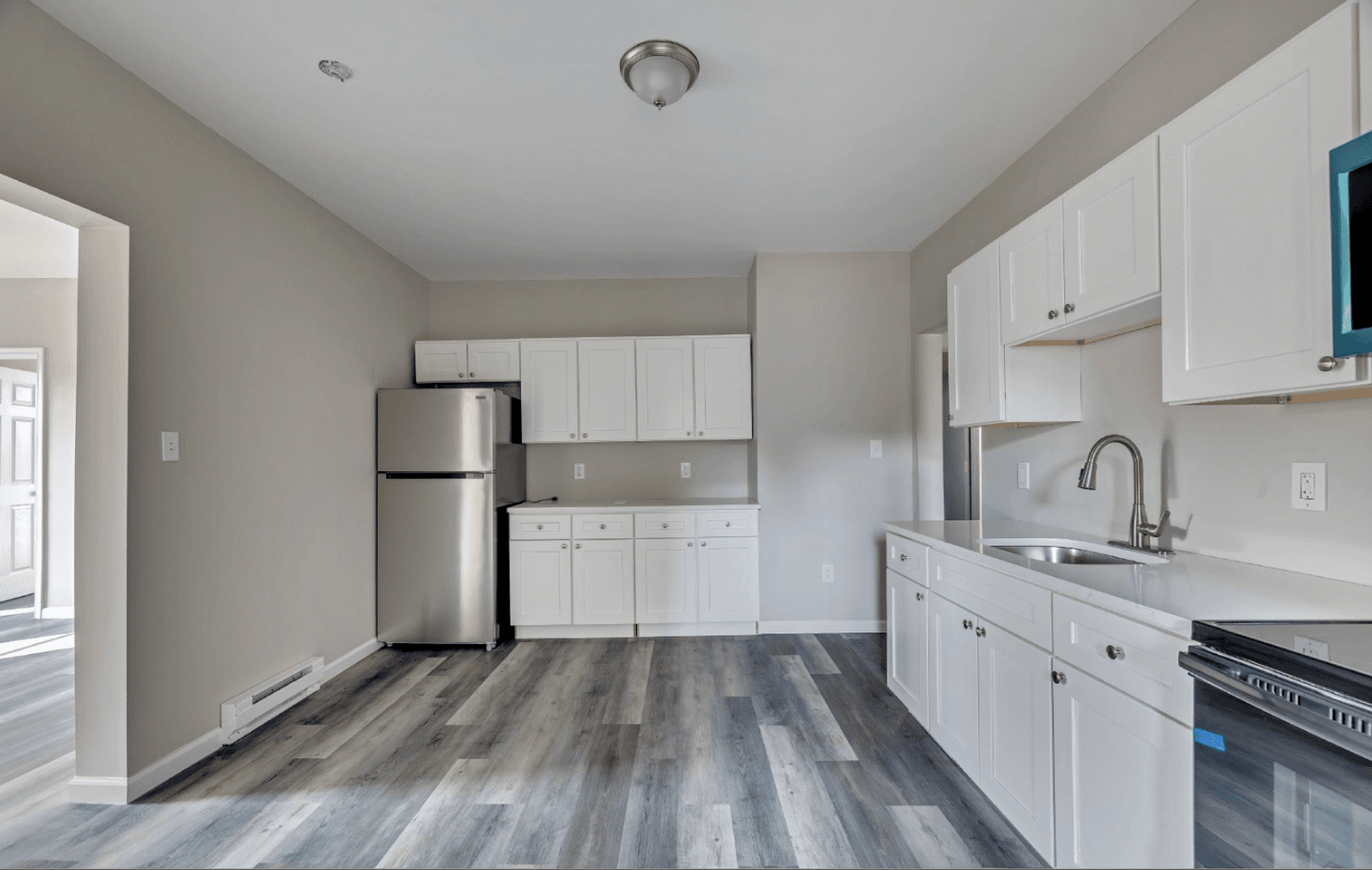 Scranton Apartment: 1513-1515 Vine Street