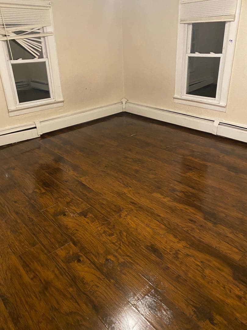 Plains Apartment: 165-167 1st Street