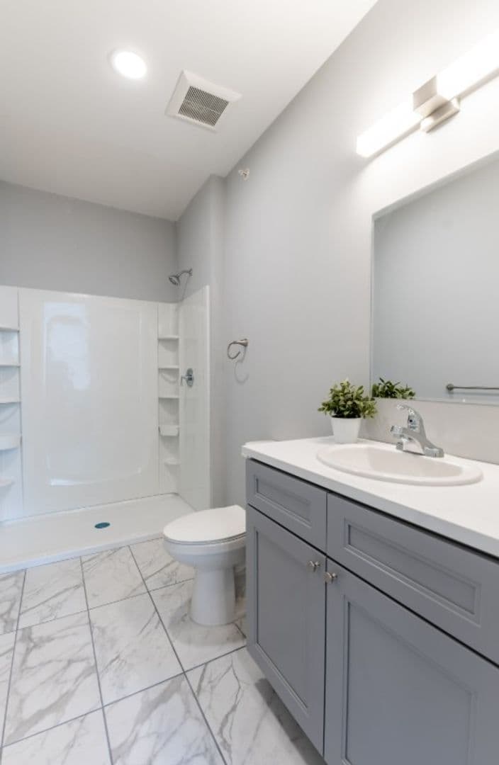 Allentown Apartment: 948 North Front Street