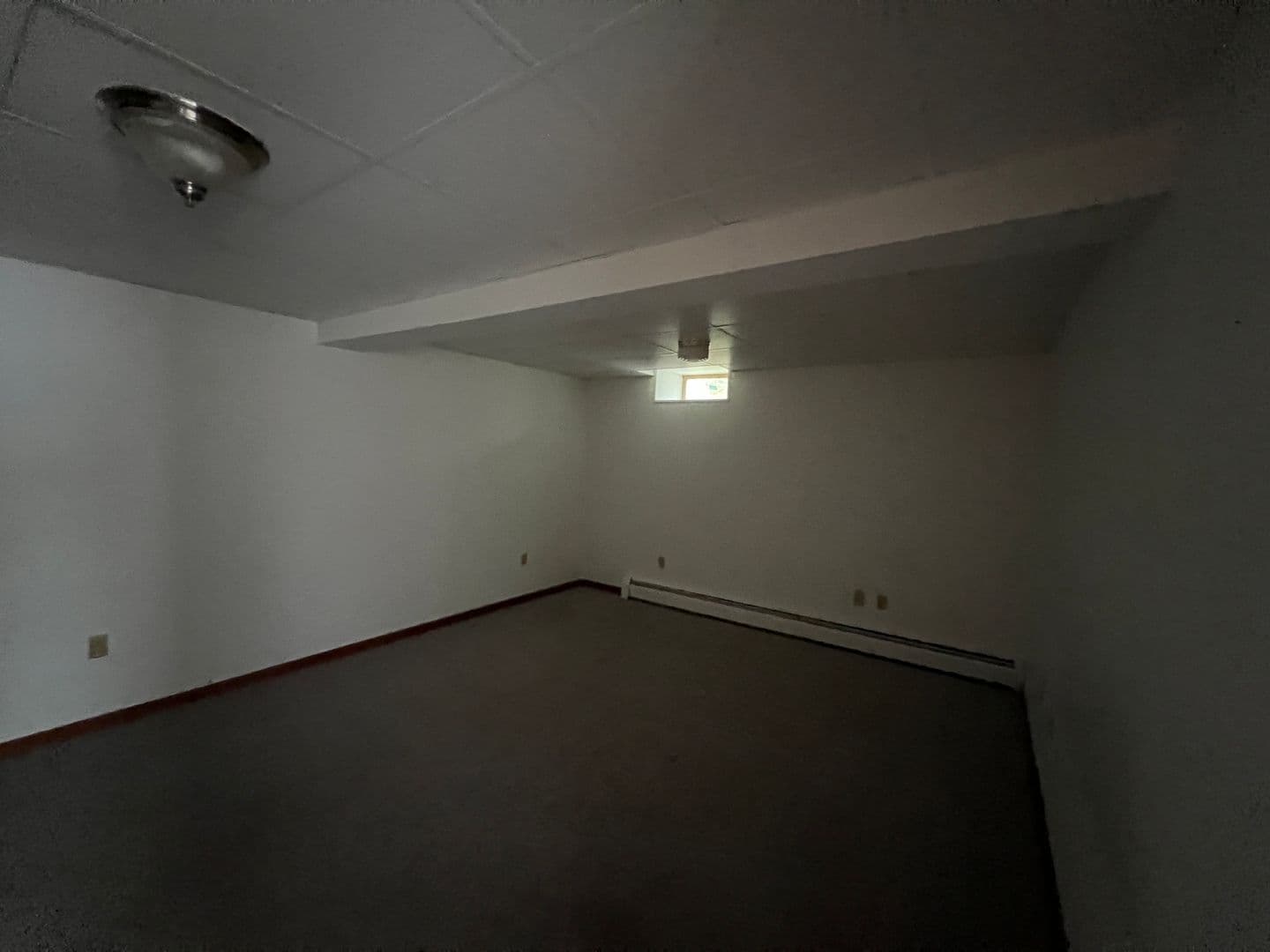 Dunmore Apartment: 301 East Elm Street