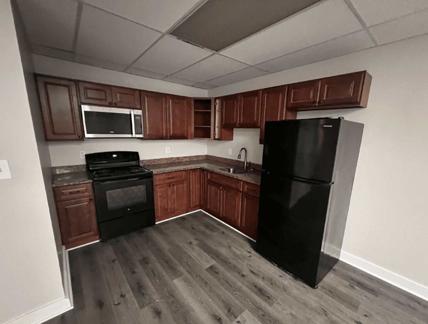 Bethlehem Apartment: 1102 East 4th Street