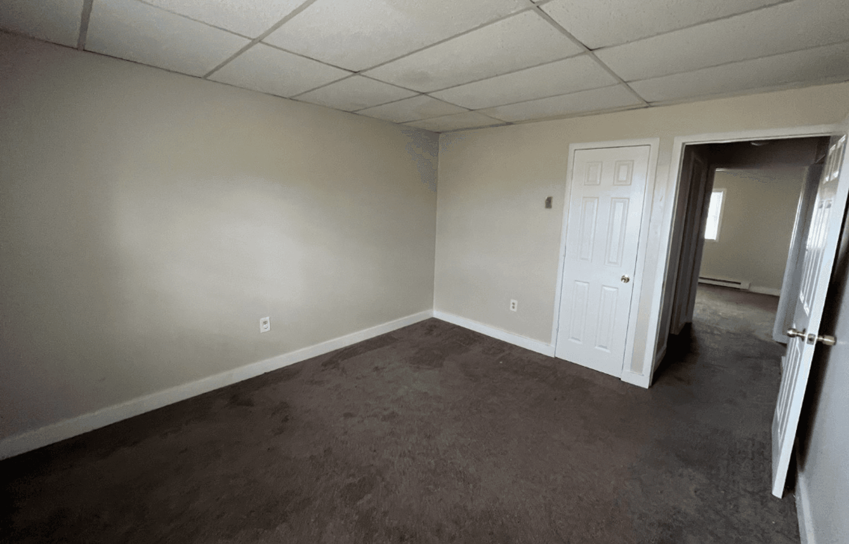 Bethlehem Apartment: 1102 East 4th Street