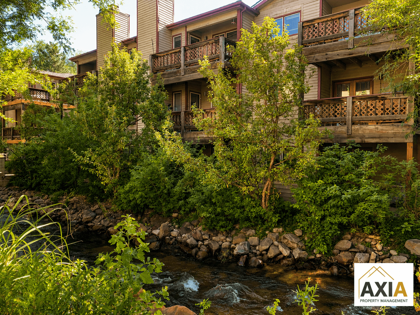 Boulder Apartment: 19th & Canyon