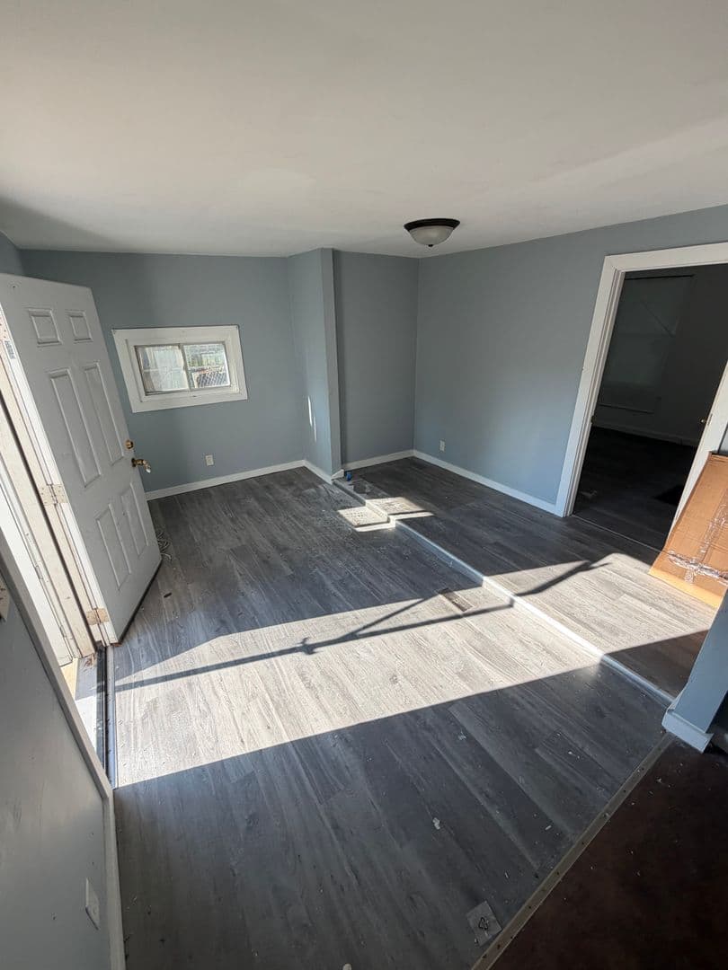 Springfield Apartment: 1020 S. 11th Street