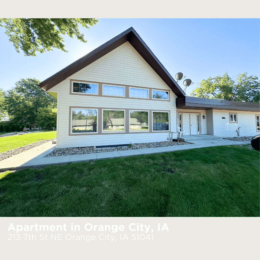 Orange City Apartment: 213 7th Street NE