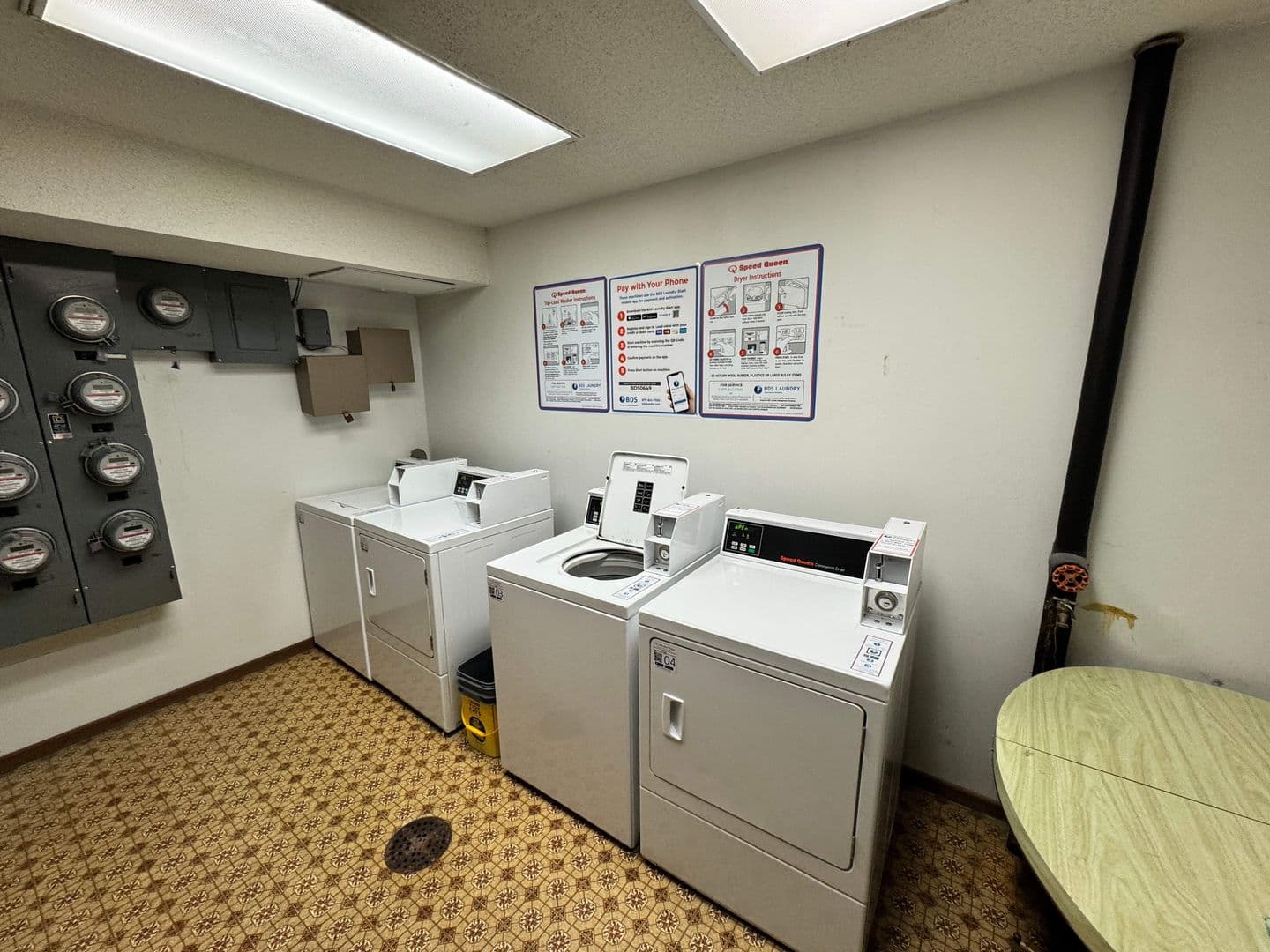 Boone Apartment: 724 7th Street