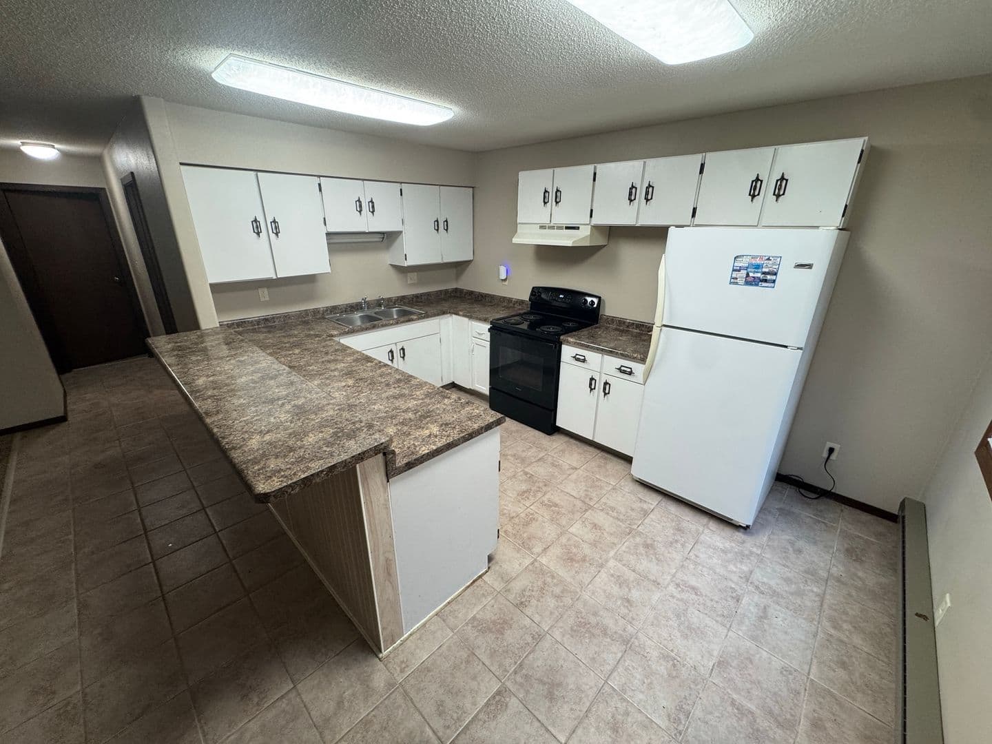 Rock Rapids Apartment: 905 1st Avenue