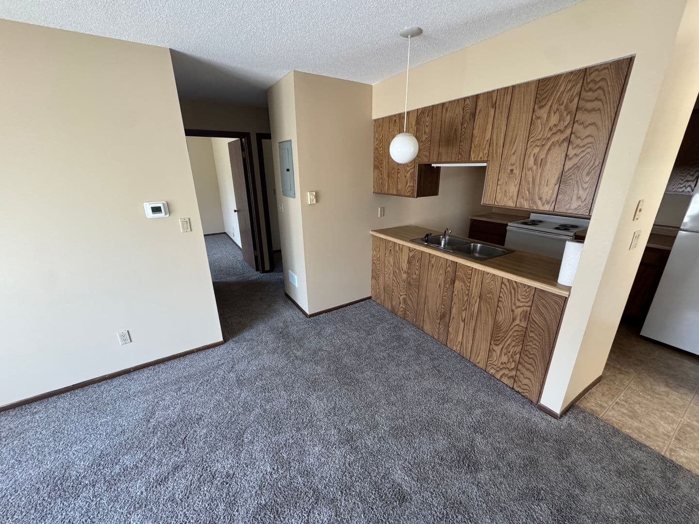 Jefferson Apartment: 1310 Westwood Drive