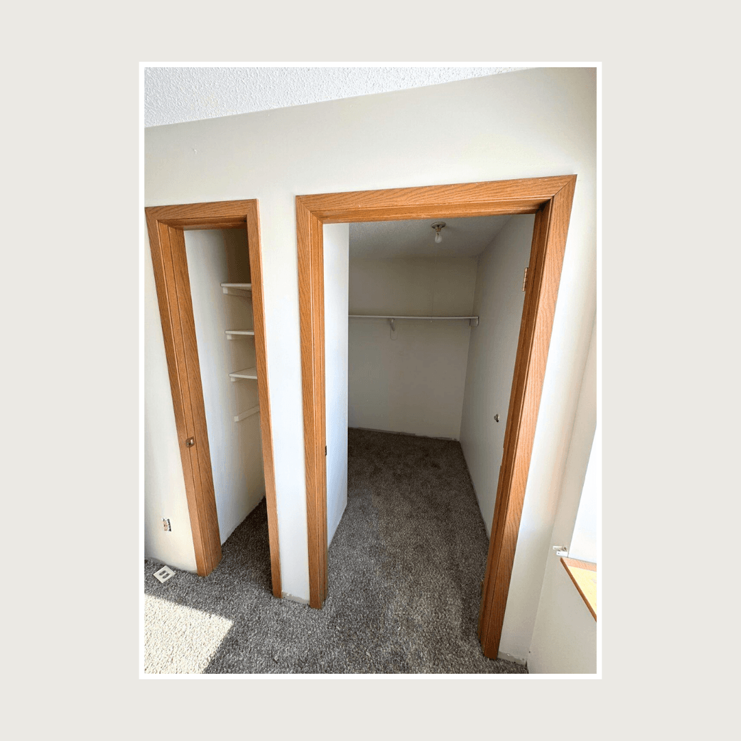 Red Oak Apartment: 2400 North 8th Street