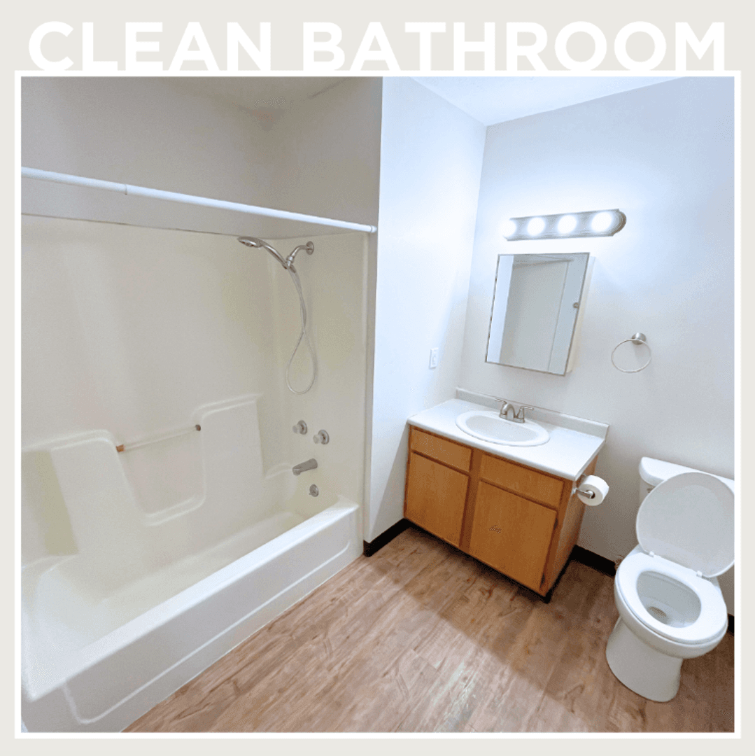 Red Oak Apartment: 2400 North 8th Street
