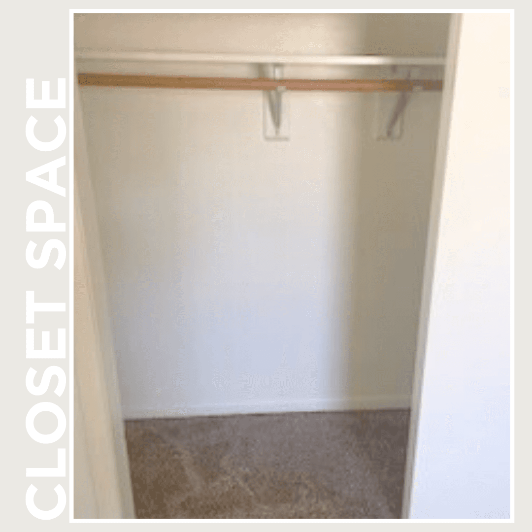Story City Apartment: 804 /816 Roosevelt Street