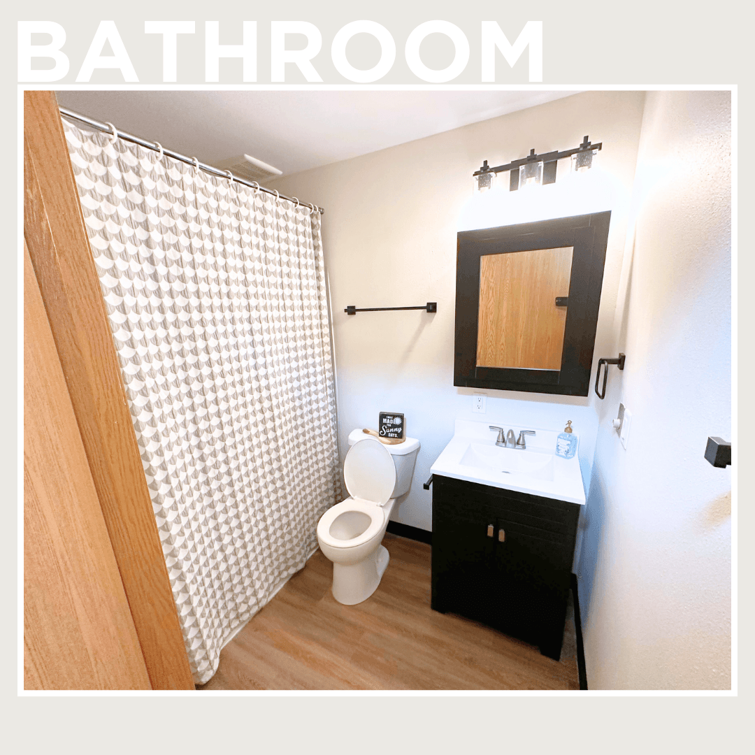 Sioux Center Apartment: 527 S Main Ave