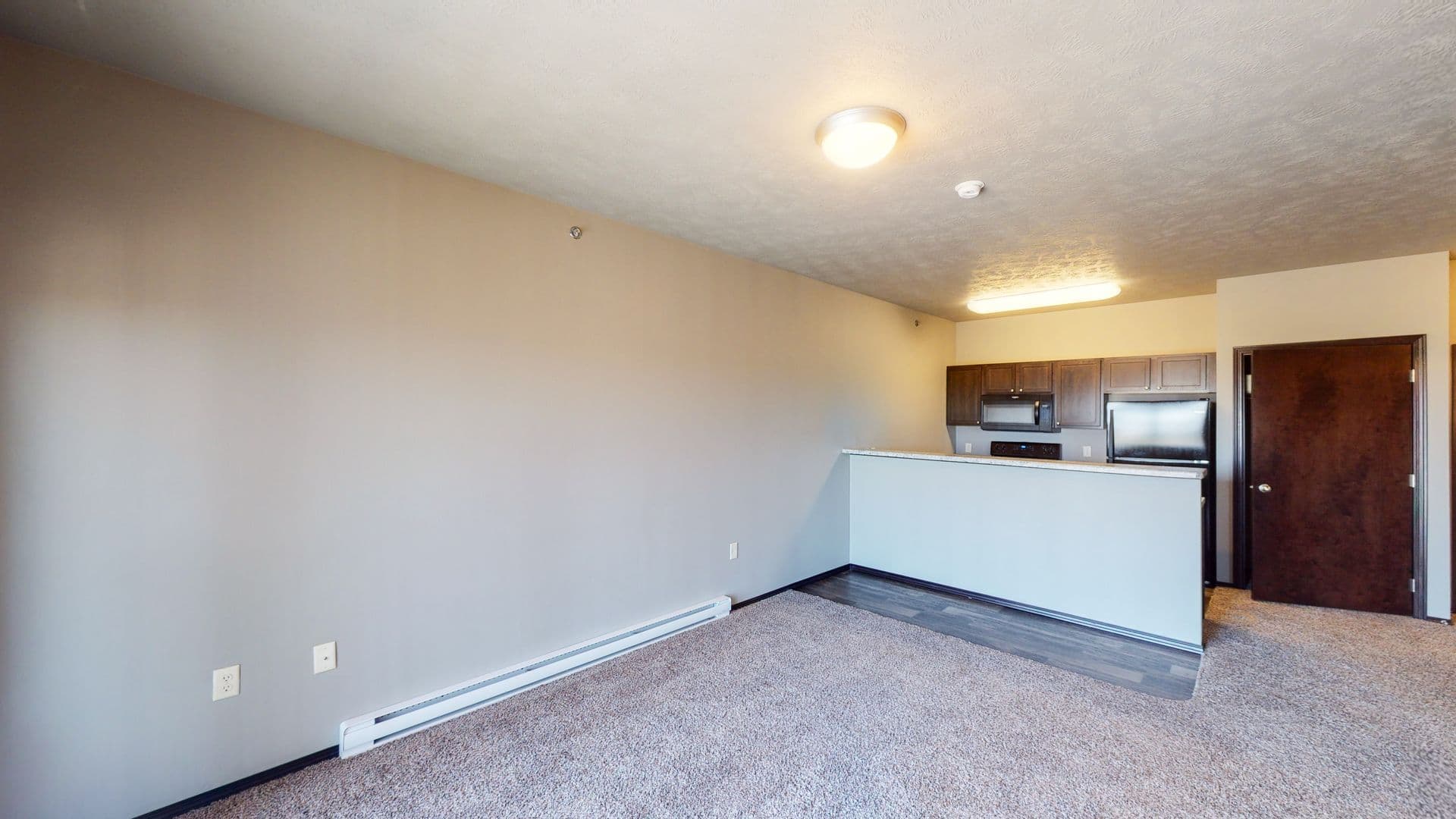 Orange City Apartment: 701 15th Street SE