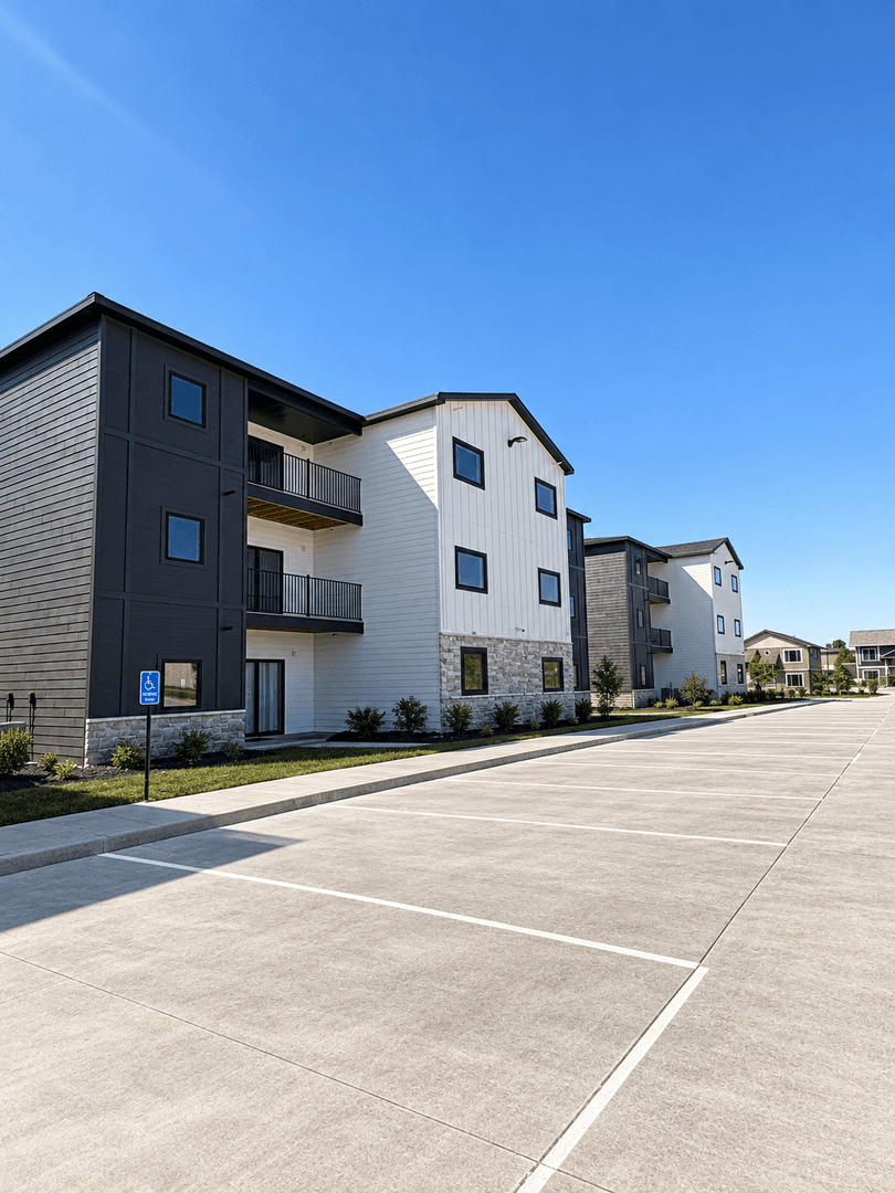 Worthington Apartment: 1604/1608/1612/1616/1620 Darling Drive