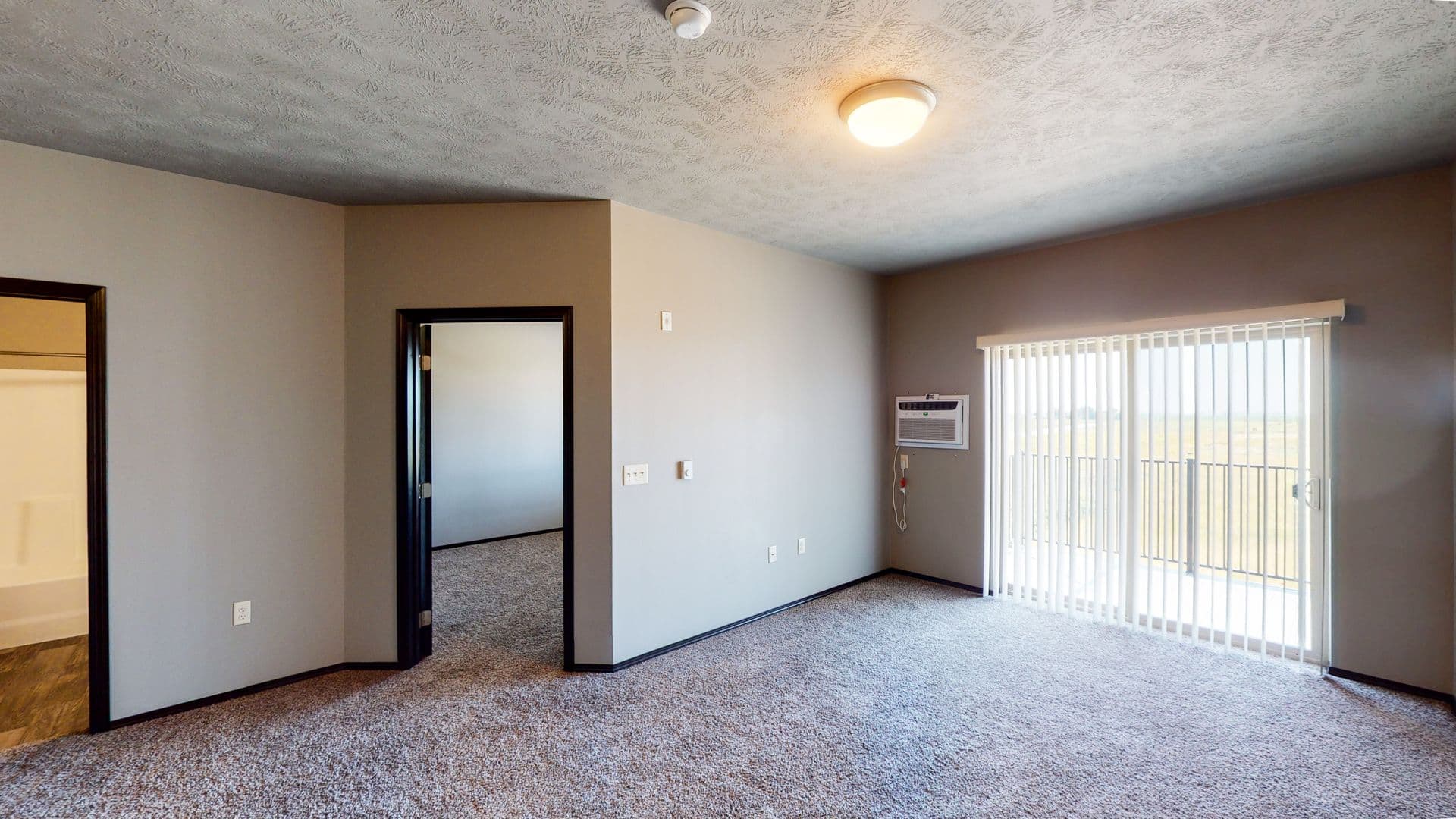 Orange City Apartment: 701 15th Street SE