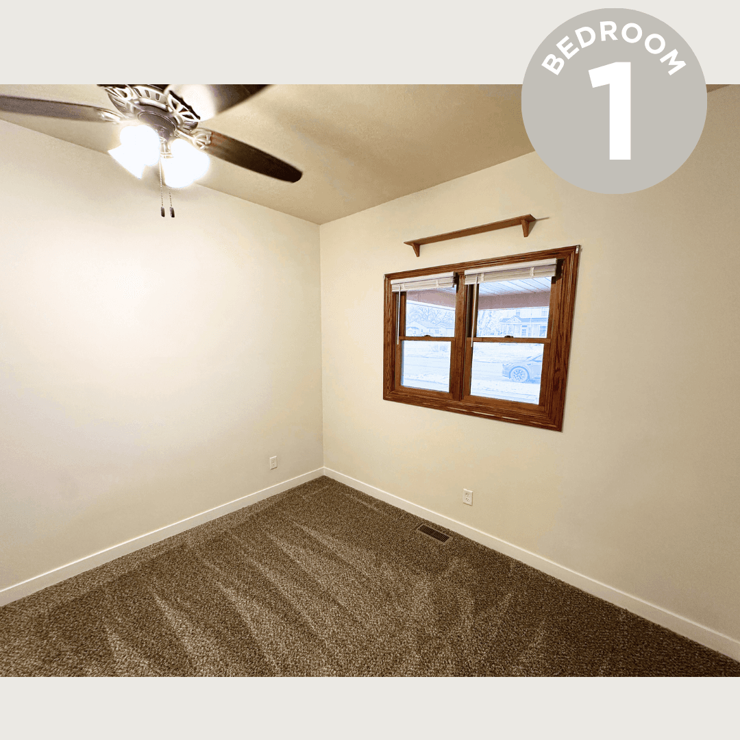 Charles City Apartment: 807/811 11th Street