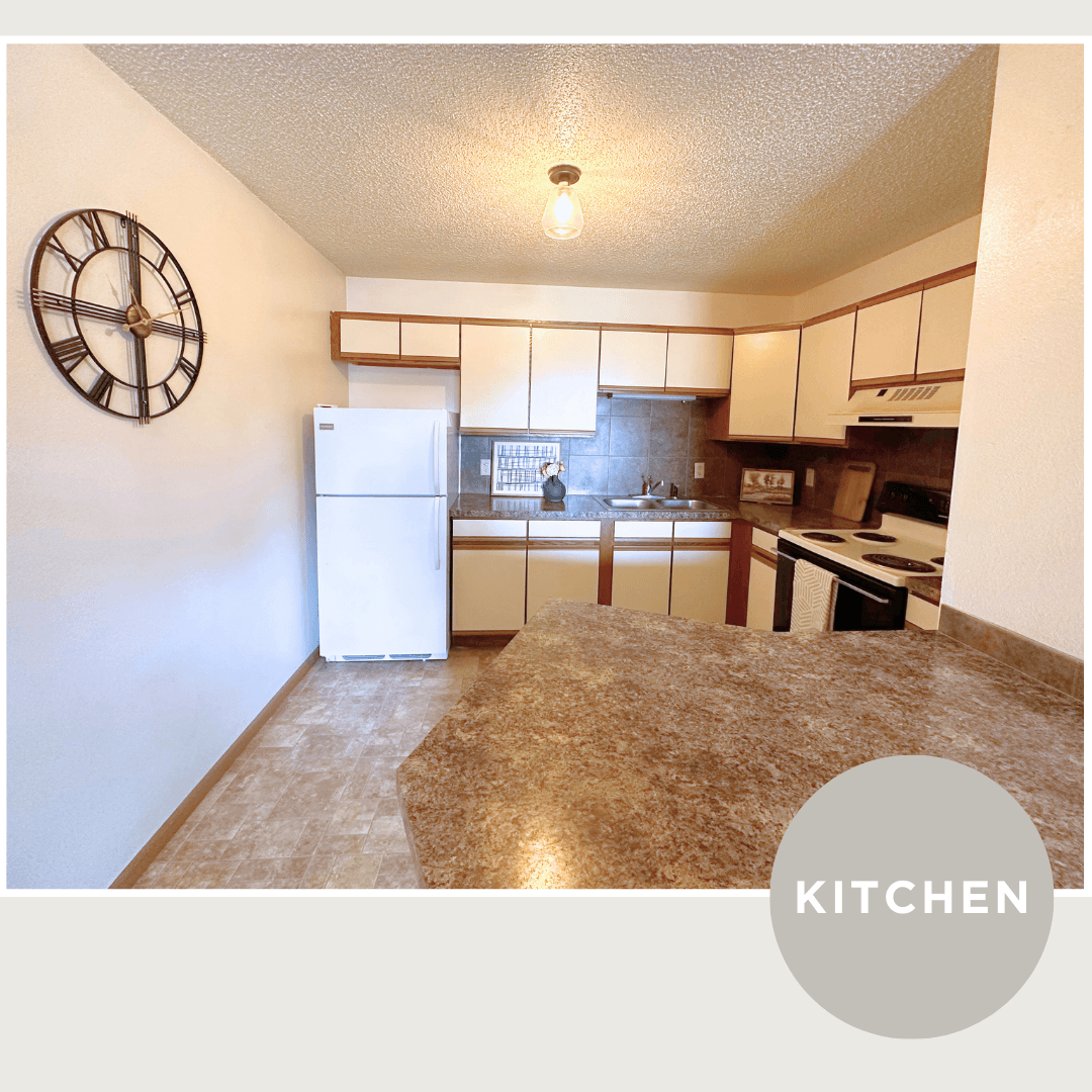 Orange City Apartment: 703 Iowa Ave SW